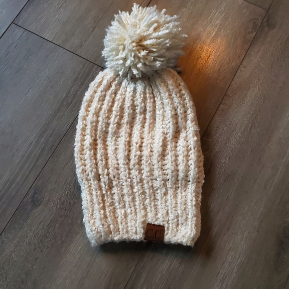4/$20 C.C White Toque/Beanie with Pom-pom - Picture 2 of 4